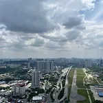 Trion Kl By Couple Stay